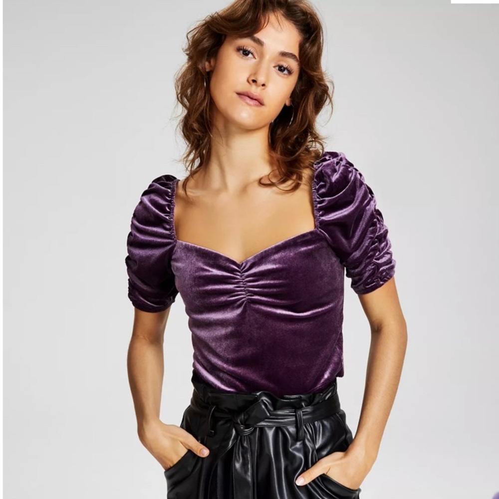 Cute purple velvet crop top XL